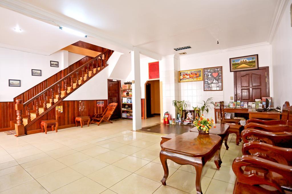 Hang Tep Hostel Siem Reap Exteriör bild